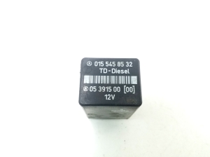Mercedes Benz C-Class 202 (1993–2001) Relais A0155458532 - 3
