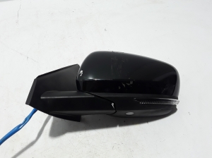  Side mirror and its details 