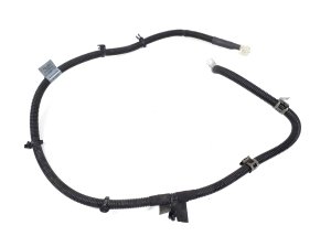 Mercedes Benz B-Class 246 (2011–2017) Positive cable A2465400308 - 3