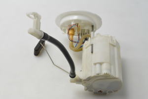 AUDI A4 B8 (2007–2016) Kraftstoffpumpe im Tank 8K0919050H - 2