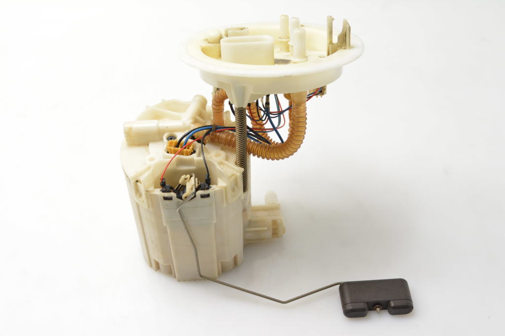 Used AUDI A4 Fuel pump in the tank 8K0919050D