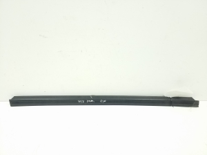 Außenfensterdichtung vordere Tür - A6387250523