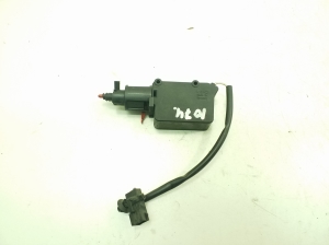 Mercedes Benz Vito 638 (1996–2003) Verschluss des Tankdeckels A6388200072 - 2