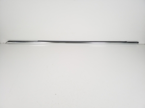  Esiukse klaasi välimine liist  - 7178001 