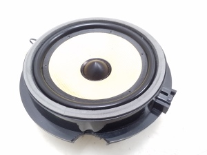   Rear side door speaker 