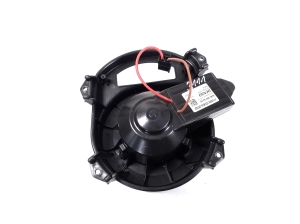 Mercedes Benz B-Class 246 (2011–2017) Heater blower motor A2469064300 - 3