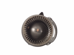 Mercedes Benz B-Class 246 (2011–2017) Heater blower motor A2469064300 - 4