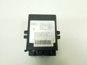 Mercedes Benz Vito 638 (1996–2003) Vadības bloks A0004461019 - 2