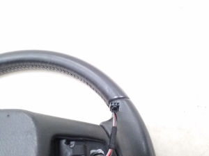  Steering wheel 