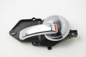 Front door inner handle - 607048DX