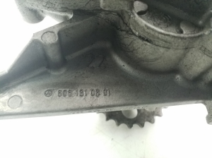 Mercedes Benz Vito 638 (1996–2003) Eļļas sūknis A6061810801 - 3