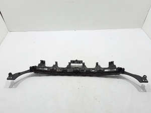  Rear bumper bracket 