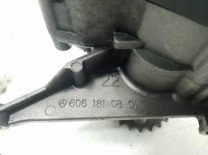 Mercedes Benz Vito 638 (1996–2003) Ölpumpe A6061810801 - 3