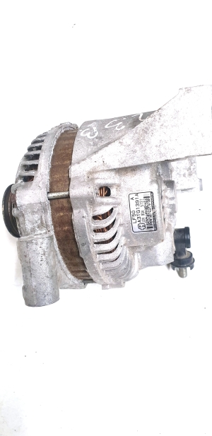Mazda 3 (2003–2009) Alternator A3TG1391A - 2