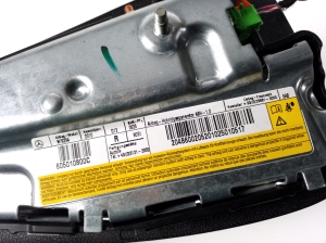 Mercedes Benz C-Class 204 (2007–2014) Priekšējā sēdekļa drošības spilvens A2048600205 - 3