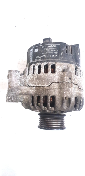 VOLVO V40 (1995–2004) Alternator 0123315021 - 2