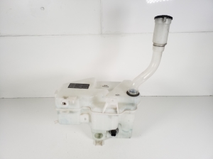 LEXUS LS (2006–2017) Front washer fluid reservoir - 4