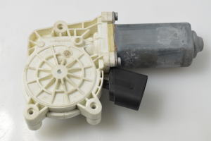 BMW 5 SERIES E60 (2003–2010) Rear side door window regulator motor 6922319 - 5