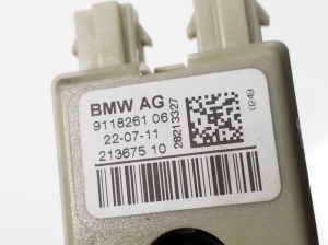 BMW 7 SERIJA F01 (2008–2015) Antenni võimendi 9118261 - 4