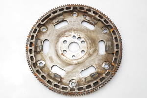  Clutch flywheel 