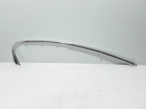  Rear side door strip to glass outer 