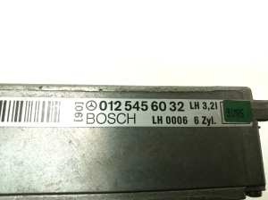 Mercedes Benz S-Class 140 (1991–1998) Motorsteuergerät A0125456032 - 2