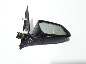   Side mirror and its details 