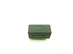 Relais - A0015428219
