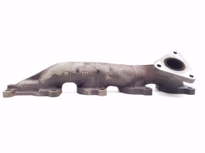   Exhaust manifold 