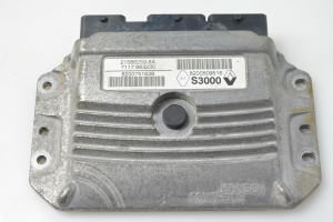 Motorsteuergerät - 8200509516