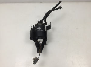 NISSAN Terrano R20 (1996–2007) Kraftstofffiltergehäuse 16412G2400
