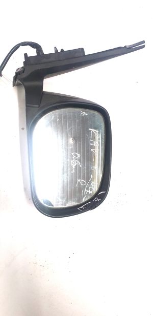  Side mirror and its details 