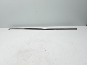 RENAULT Fluence (2009–2017) Fensterschachtleiste außen Tür hinten 828200505R - 4