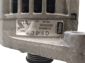 Volkswagen Passat B5 (1997–2005) Alternator 06B903016D - 5