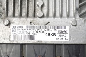 Ford Focus (2004–2011) Engine control unit 6M5112A650YB - 2