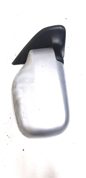 Küljepeegel ja selle osad - 010557