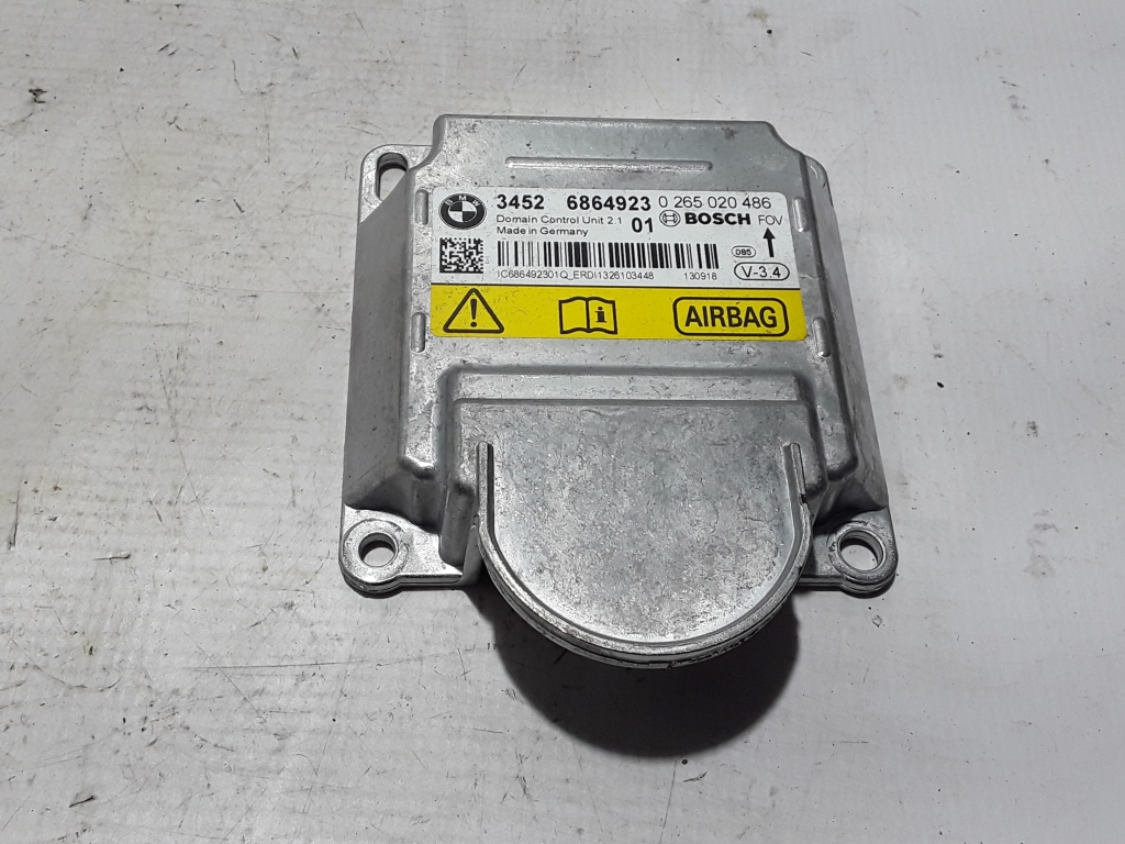 BMW 5 Series F10/F11 (2009-2017) SRS Control Unit 6864923 22412973