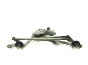 TOYOTA Auris E15 (2006–2012) Esiklaasi puhastite mehhanism ja selle osad - 4