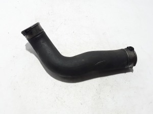  Intercooler hose 