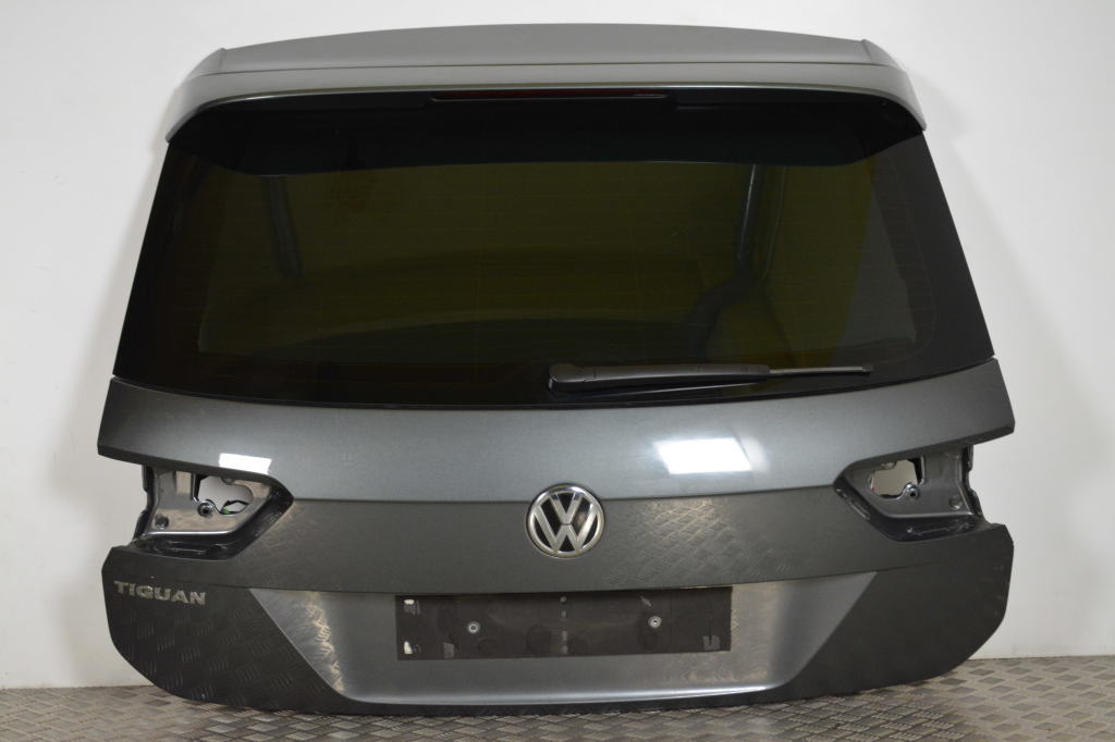 Used Volkswagen Tiguan Tailgate 5NA827159E