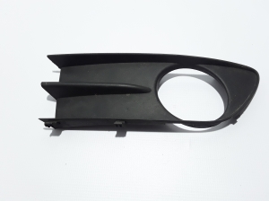 Front bumper lower grille - G000009745
