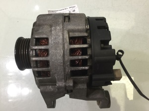 Volkswagen Passat B5 (1997–2005) Alternator 06B903016D - 6