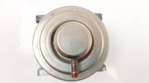  EGR valve 