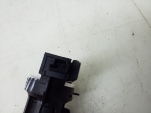 Mercedes Benz C-Class 204 (2007–2014) Trunk lid lock cylinder A2047580014 - 3