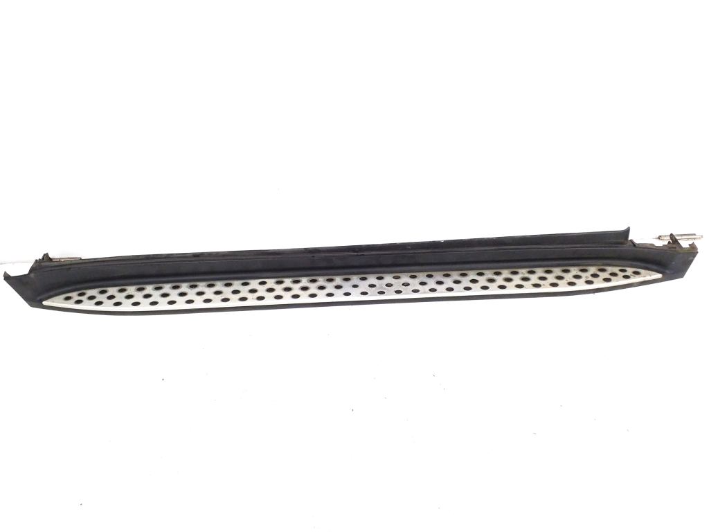 MERCEDES-BENZ M-Class W164 (2005-2011) Right Side Plastic Sideskirt Cover A1646901475 21921904
