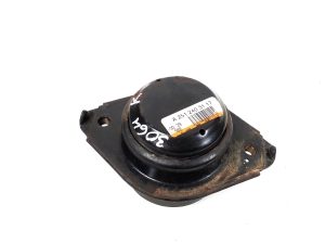 Mercedes Benz ML-Class 164 (2005–2011) Engine mount A2512403117 - 3