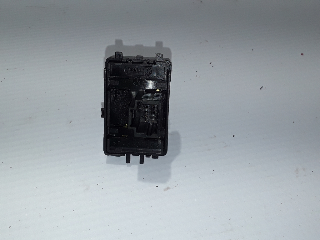 RENAULT Talisman 1 generation (2012-2024) Rear Right Door Window Control Switch 254214896R 22412776