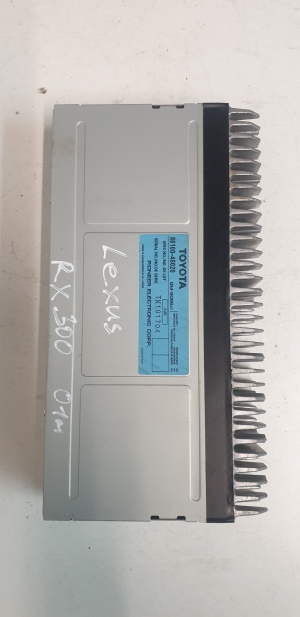 Amplificateur audio de voiture - 8610048020