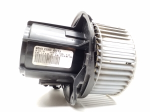 Mercedes Benz C-Class 204 (2007–2014) Heater blower motor A2128200808 - 2