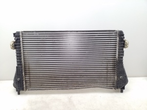 Volkswagen Beetle (2011–2026) Vahejahuti radiaator 1K0145803CA - 4